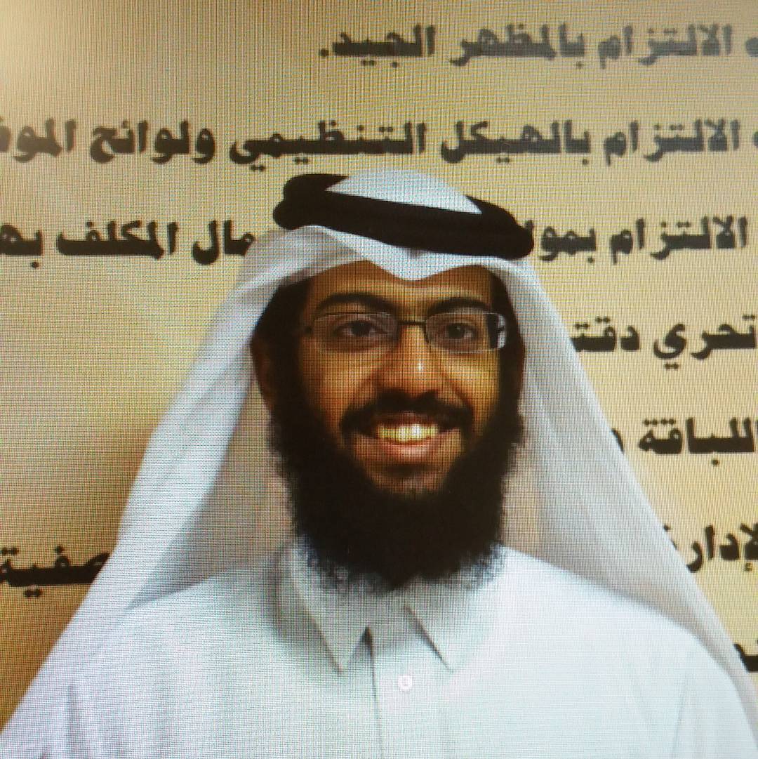 المدرس المثالي عن شهر نوفمبر مدرس مادة التربية الإسلامية الأستاذ عبدالله النصف